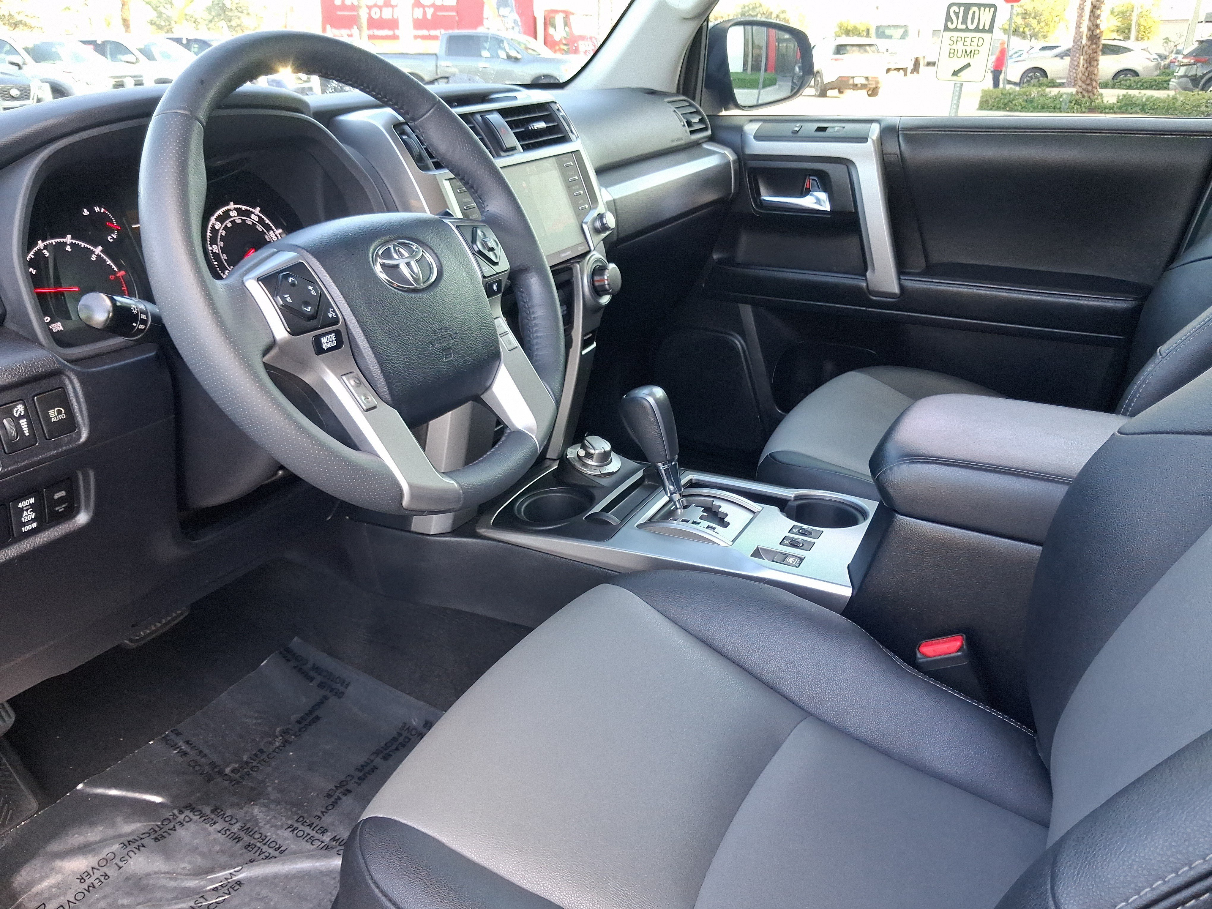 Used 2020 Black Toyota SR5 Premium image 13
