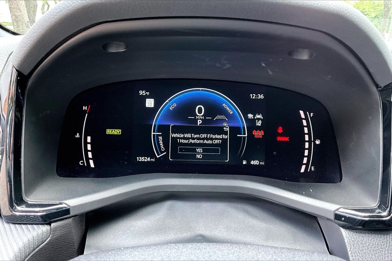 Certified Used 2025  Toyota SE image 12