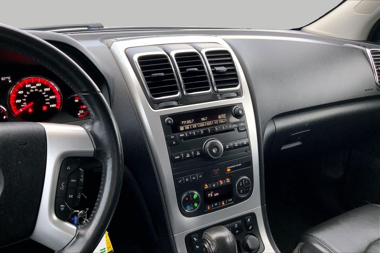 Used 2010 Quicksilver Metallic GMC SLT1 image 6