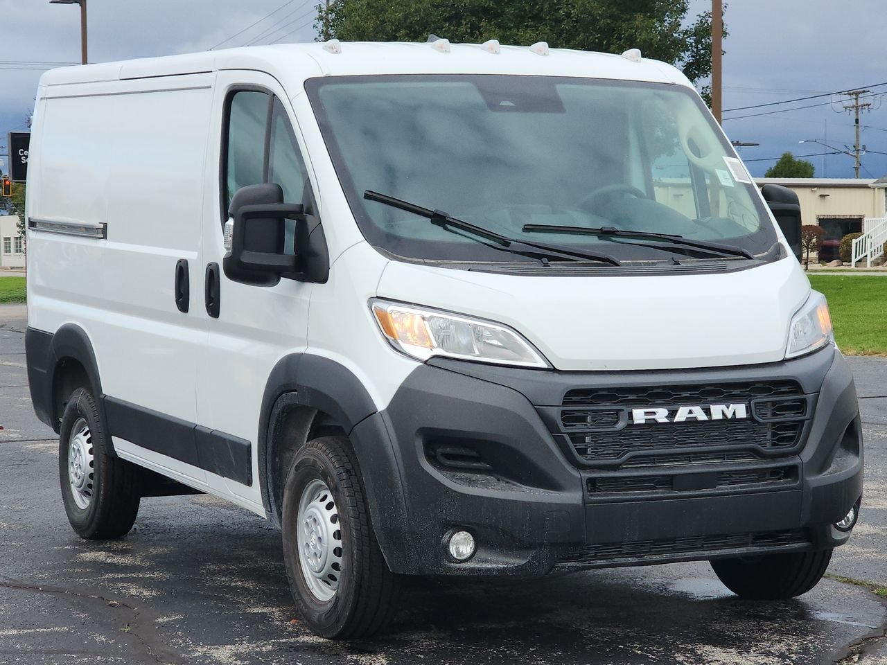 2026 RAM ProMaster Cargo Van Tradesman