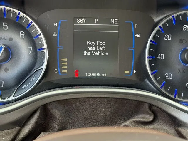 2017 Chrysler Pacifica Touring - Photo 18