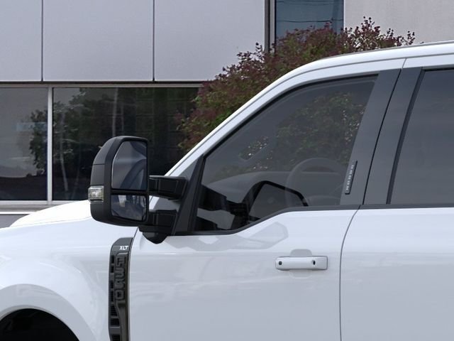 New 2026 Oxford White Ford XLT image 20