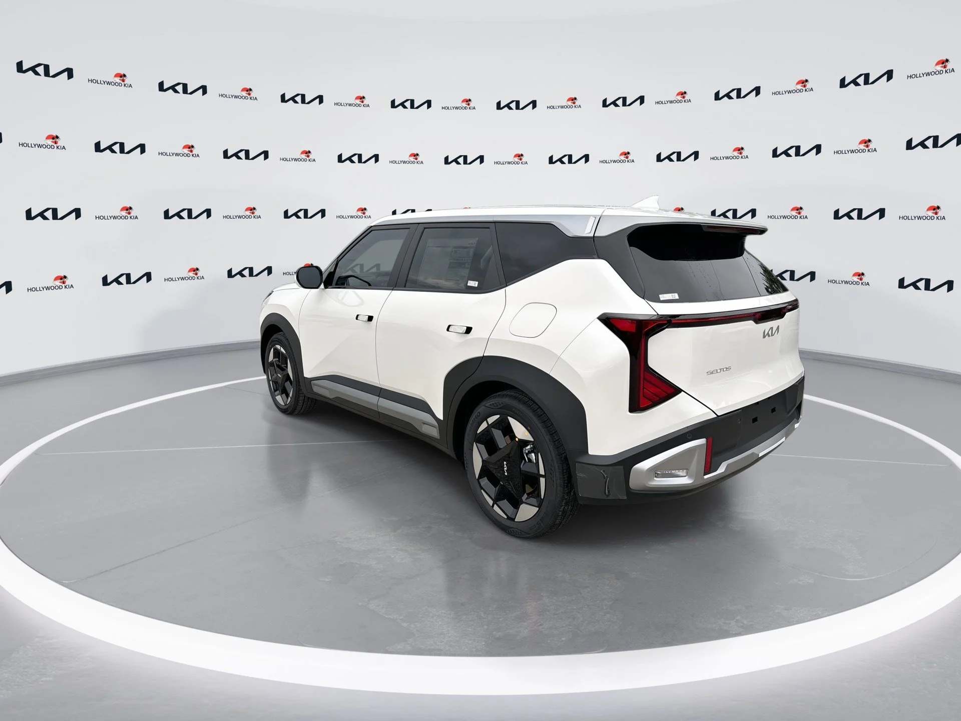 New 2027 Snow White Pearl Kia S image 6