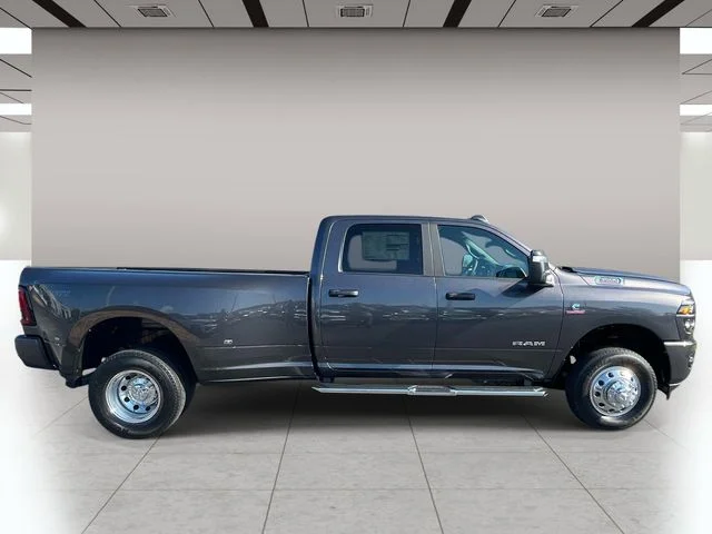 New 2026 Granite Crystal Metallic Clear-Coat Exterior Paint RAM Big Horn image 2