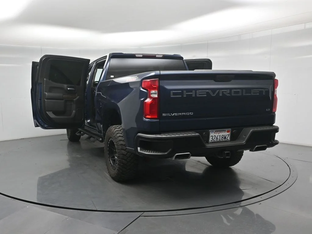 Used 2020 Blue Chevrolet LT Trail Boss image 34