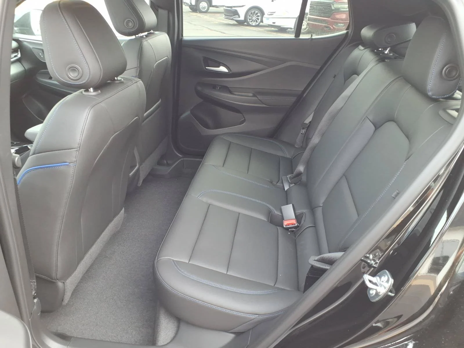 2026 Buick Envista Sport Touring - Photo 7