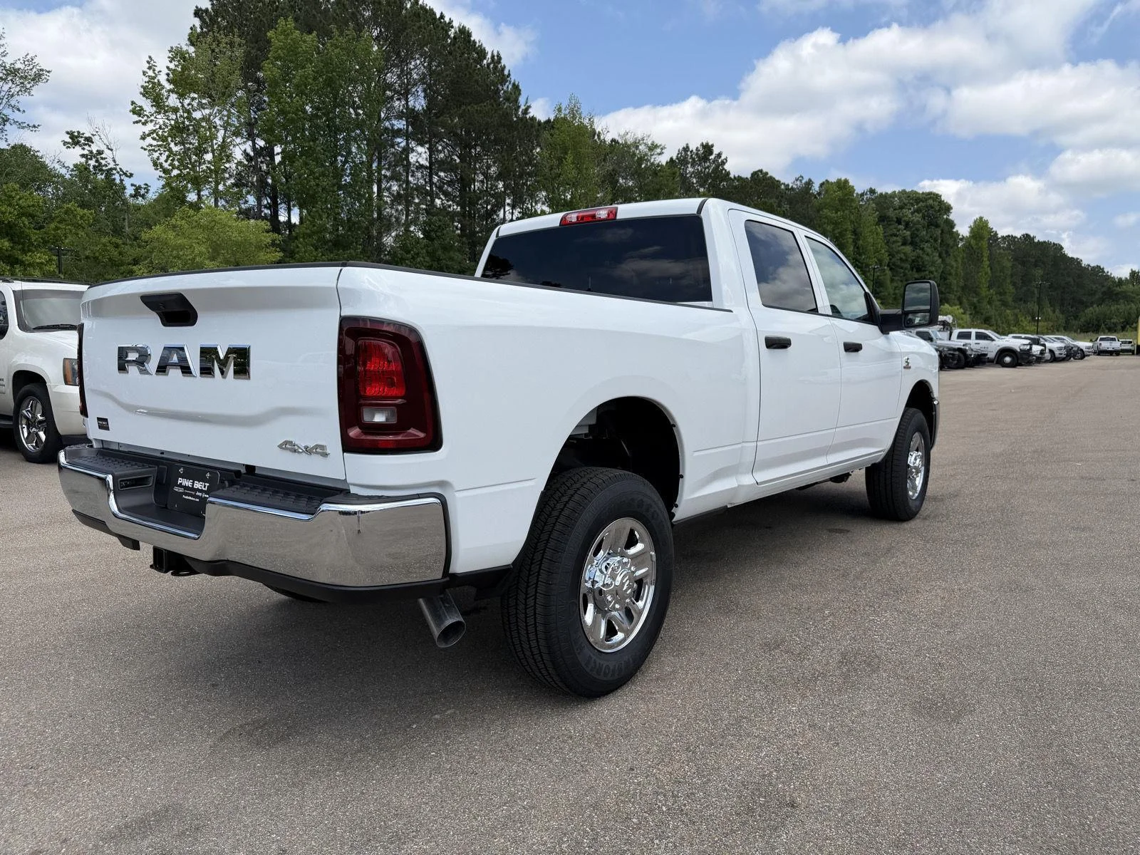 New 2026 Bright White Clear-Coat Exterior Paint RAM Tradesman image 6