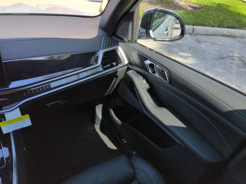 New 2026 Brooklyn Grey Metallic BMW xDrive40i image 17