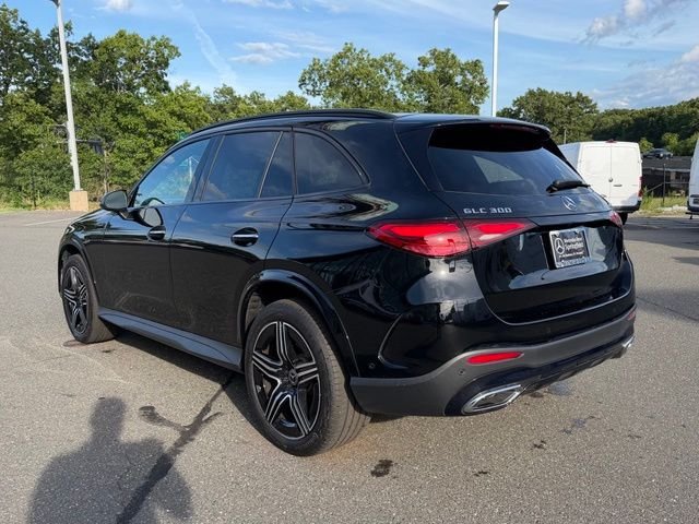 Certified Used 2024  Mercedes-Benz GLC 300 image 5
