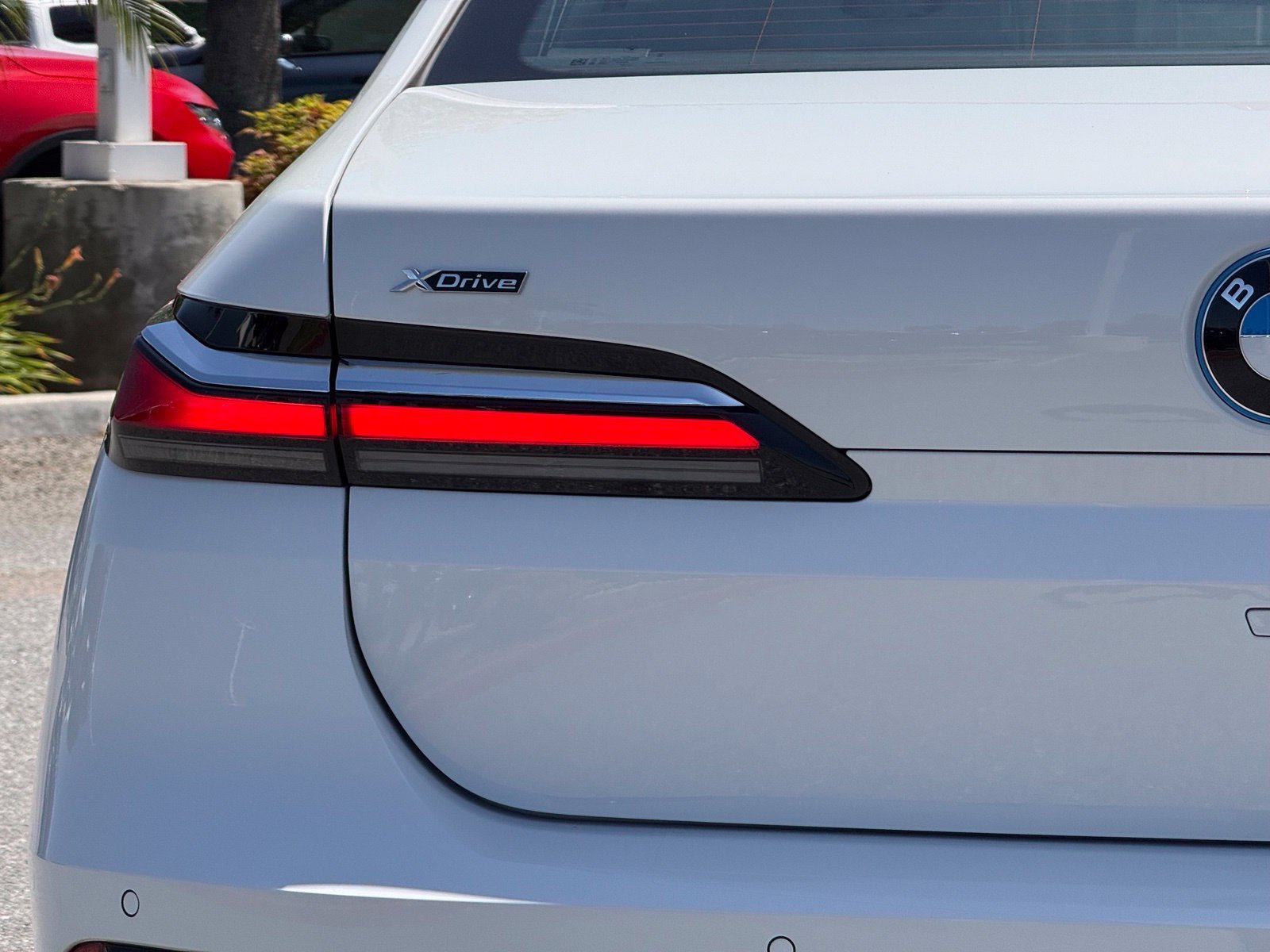 2026 BMW 7 Series 750e - Photo 15