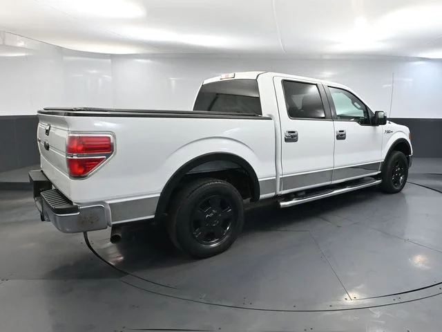 Used 2012 White Ford XLT image 4