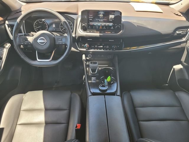Used 2023 Gray Nissan SL image 16