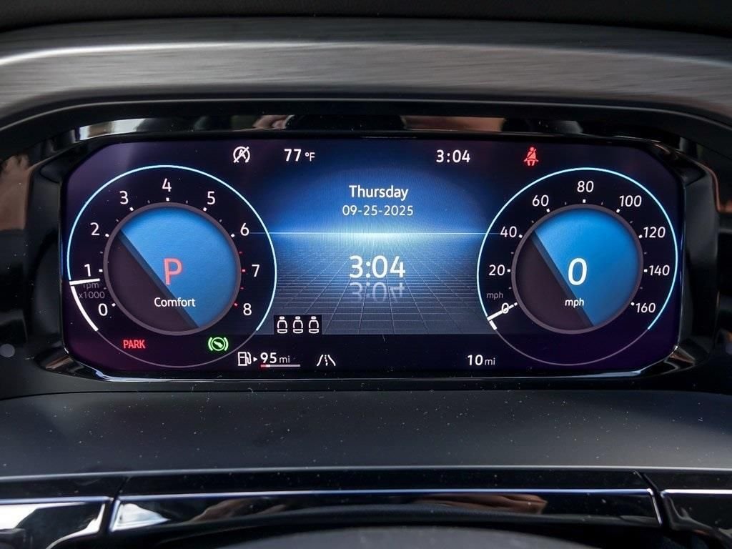 New 2026 Deep Black Pearl Volkswagen 2.0T SE image 16