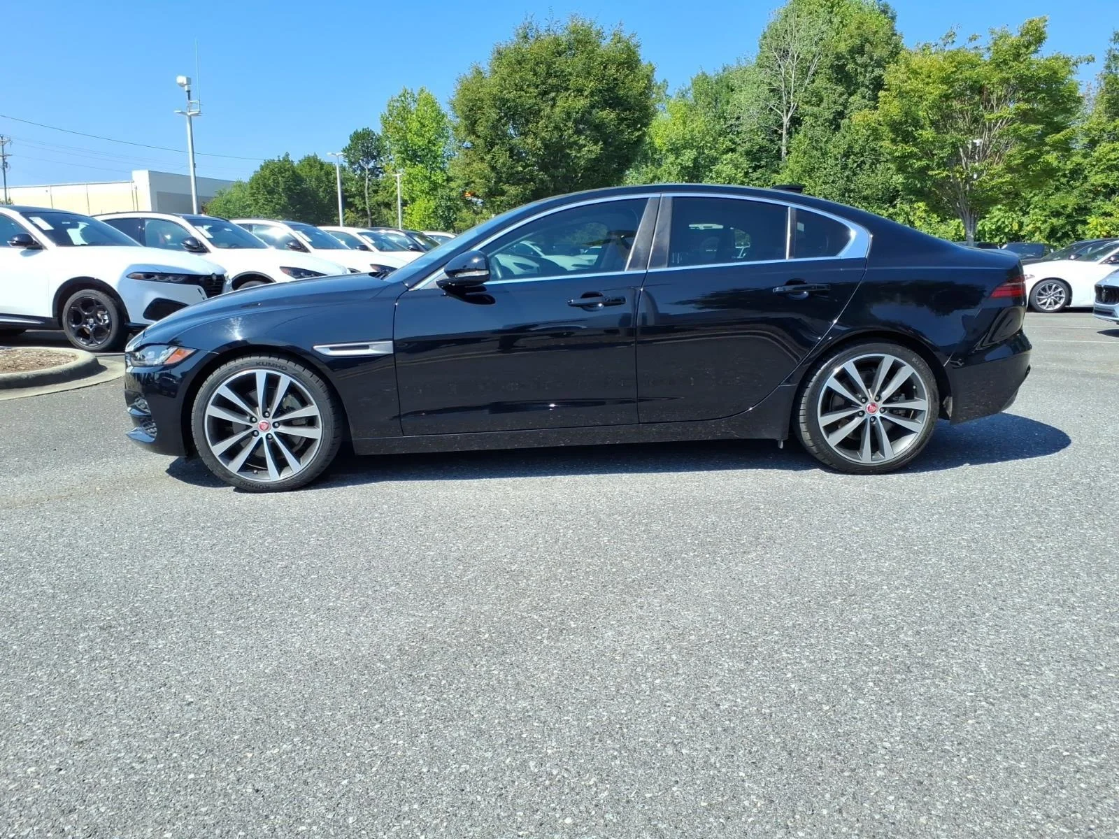Used 2020 Firenze Red Metallic Jaguar S image 3