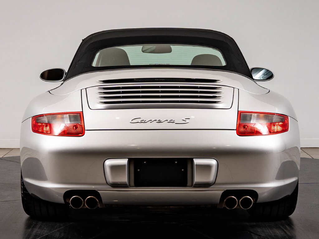 Used 2006 Arctic Silver Porsche Carrera S image 7