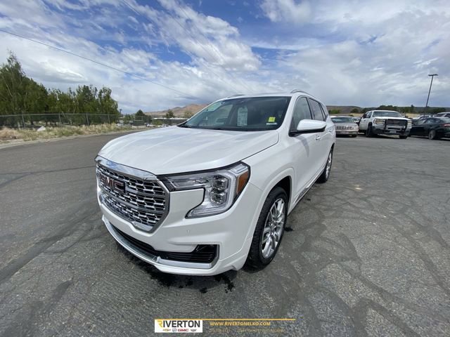 2023 GMC Terrain Denali AWD's photo