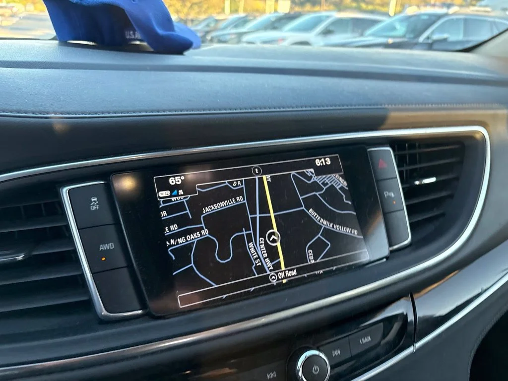 Used 2018 Gray Buick Essence image 21