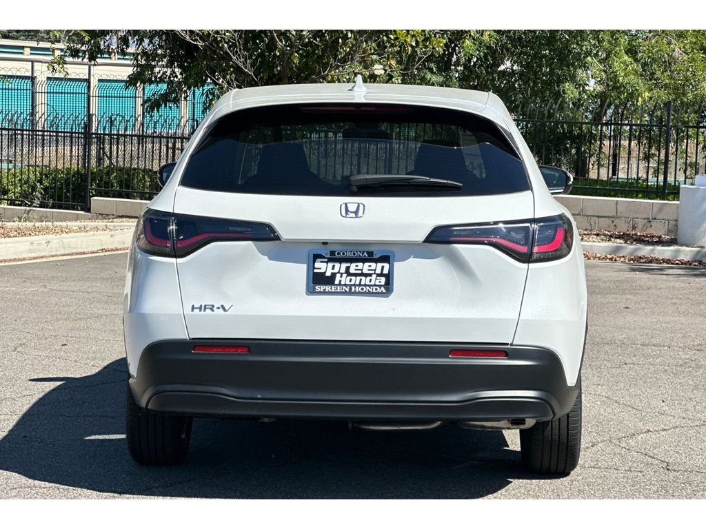 New 2027 Platinum White Pearl Honda LX image 5