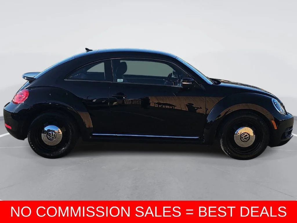 Used 2016 Volkswagen Beetle SE with VIN 3VWJ17AT5GM635027 for sale in Watsonville, CA
