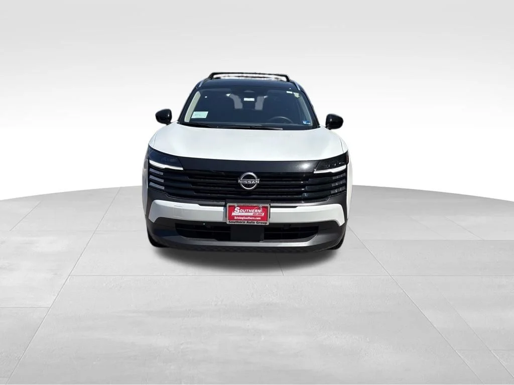 New 2026 Aspen White TriCoat / Super Black Two-tone Nissan SV image 8