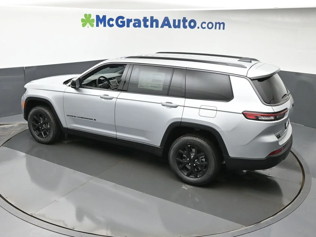 New 2026 Silver Jeep Altitude image 23