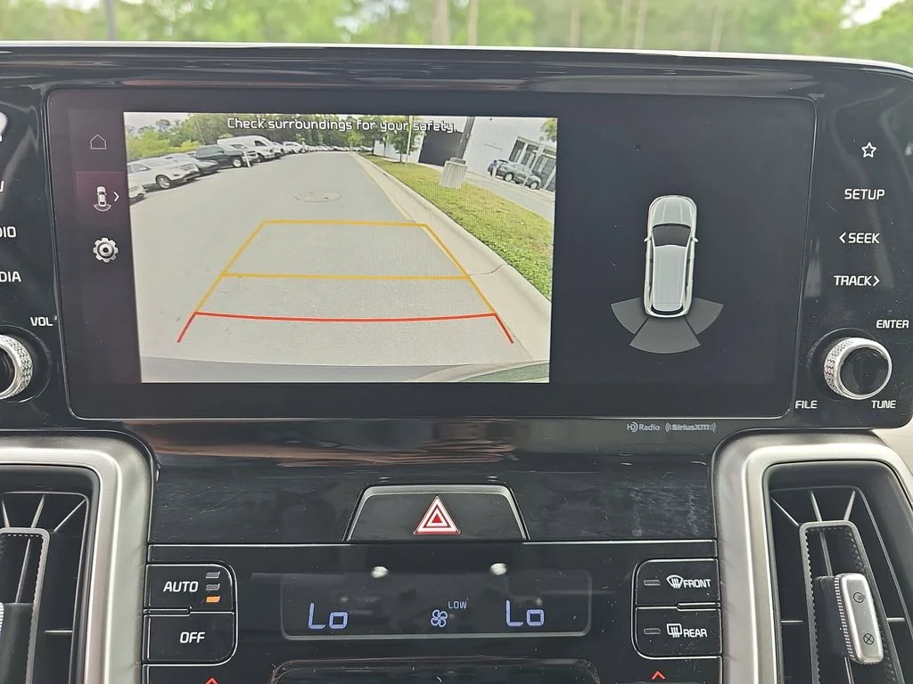 Used 2022 Green Kia X-Line EX image 23