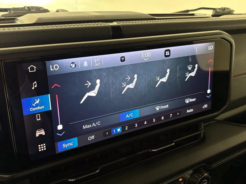 Used 2025 Black Jeep Rubicon image 25