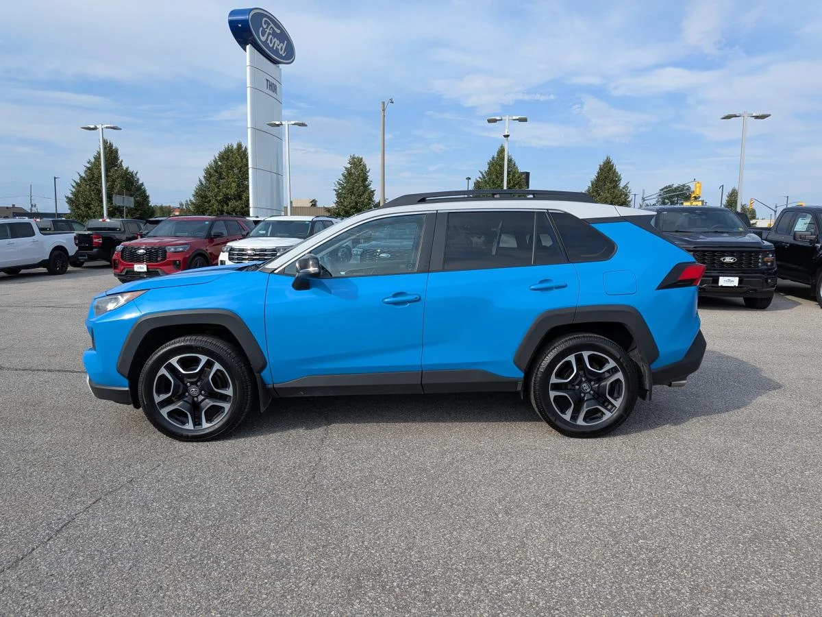 Used 2019 Blue Toyota Trail image 10