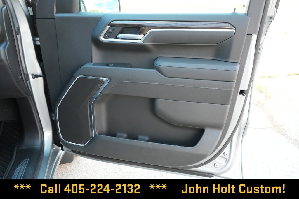 New 2026 Sterling Gray Metallic Chevrolet RST image 22