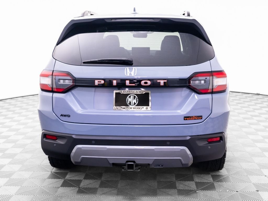 New 2026 Sonic Gray Pearl Honda TrailSport image 4