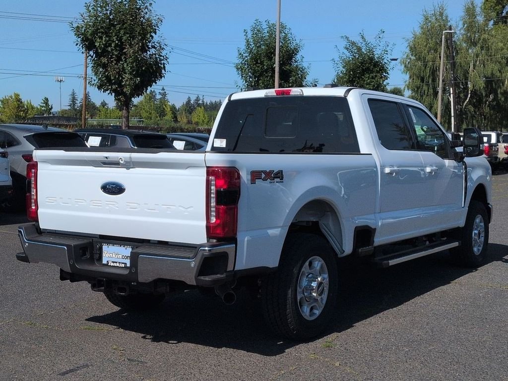 New 2026 Oxford White Ford F-250® XLT image 40
