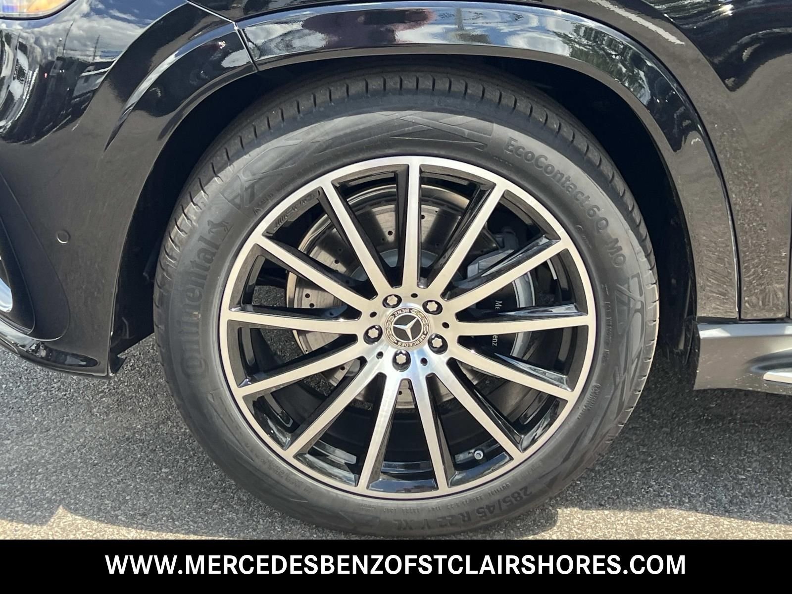 New 2026 Obsidian Black Metallic Mercedes-Benz GLS 580 image 9