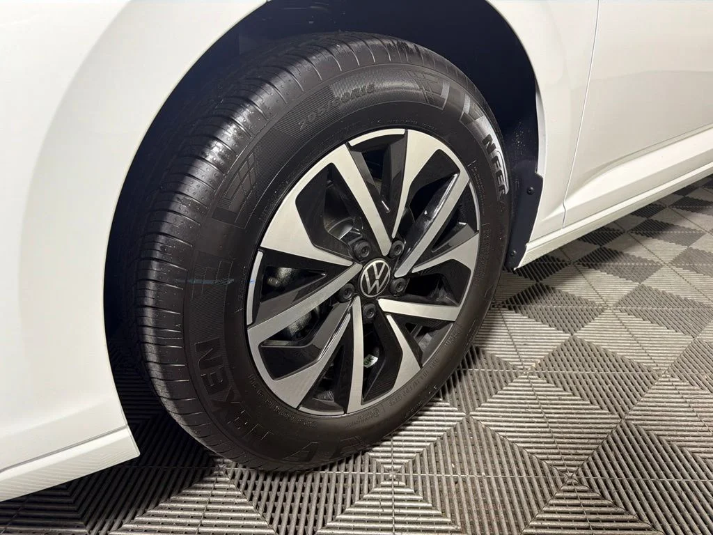 New 2027 White Volkswagen 1.5T S image 26