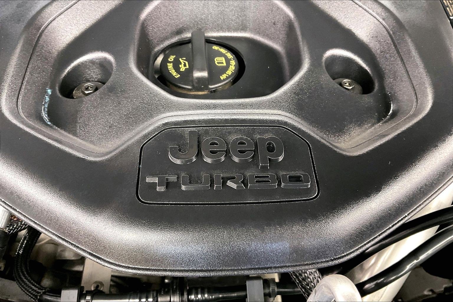 Used 2022 Diamond Black Crystal Pearlcoat Jeep Summit 4xe image 32