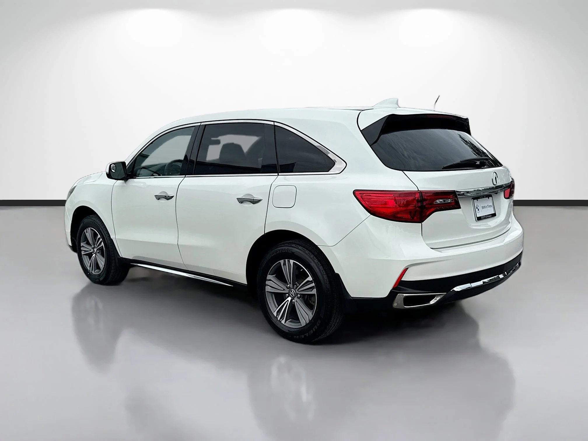 Used 2019 White Diamond Pearl Acura 3.5L image 5