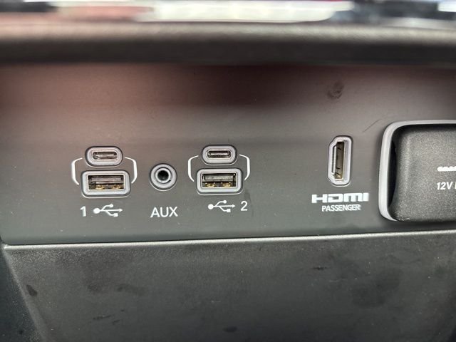 Used 2023 White Jeep Summit Reserve image 15