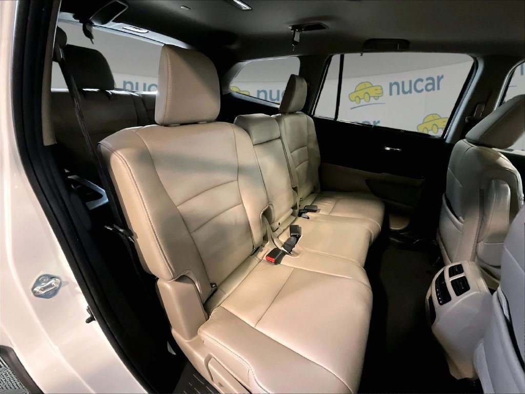 Used 2020 White Honda EX-L image 16