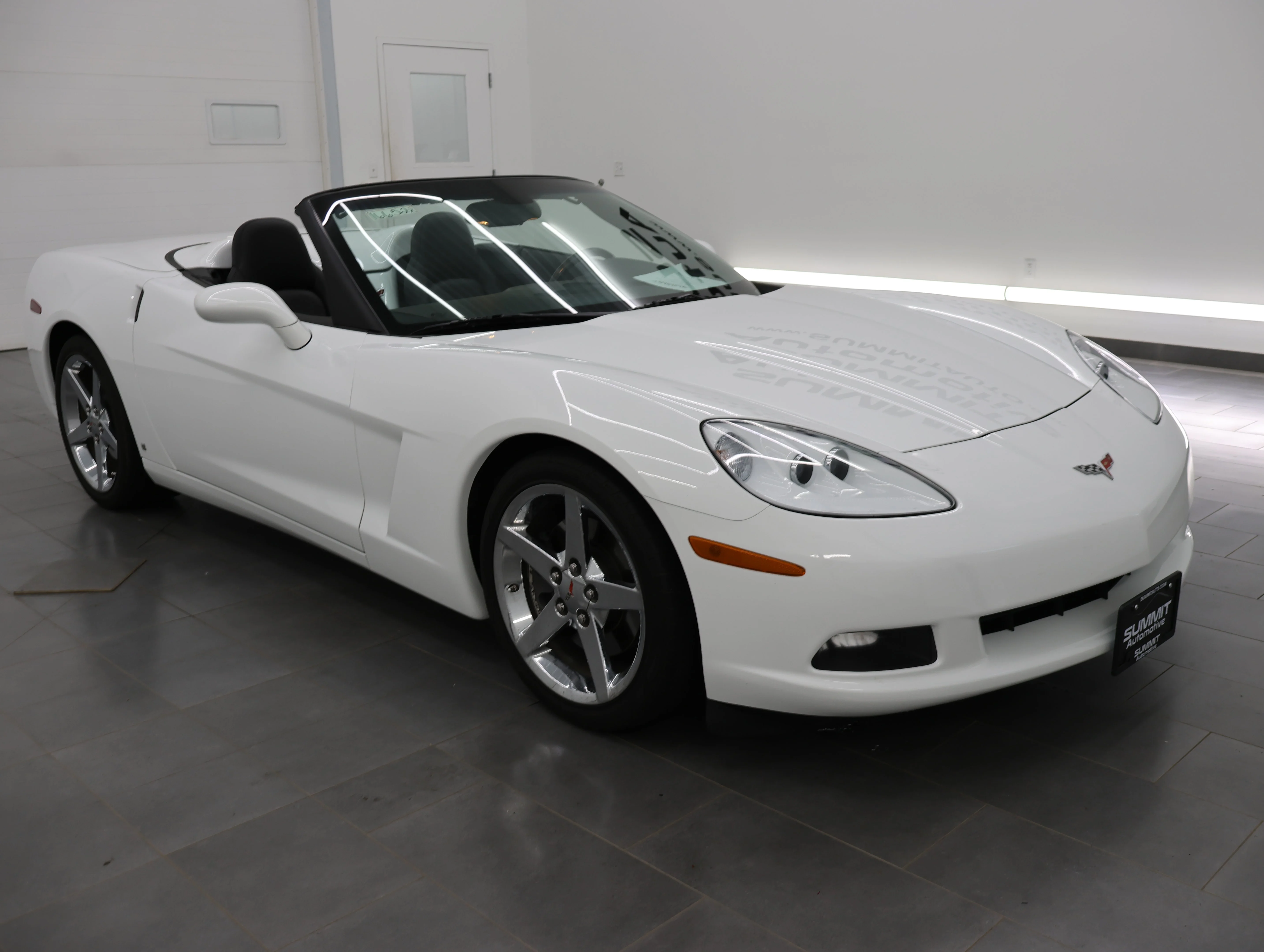 Used 2007 Arctic White Chevrolet Base image 52