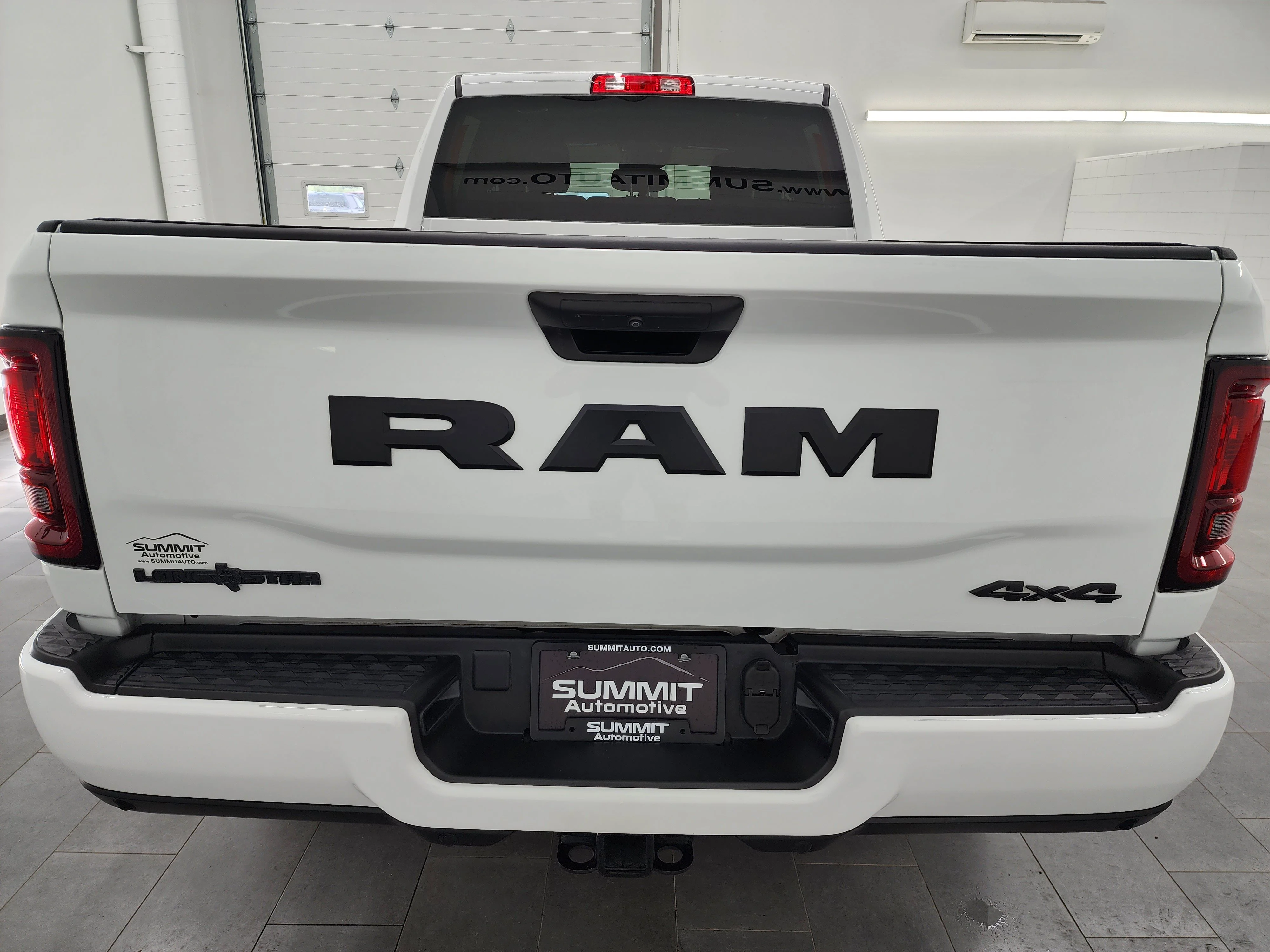 Used 2025 Bright White Clearcoat Ram Big Horn image 31