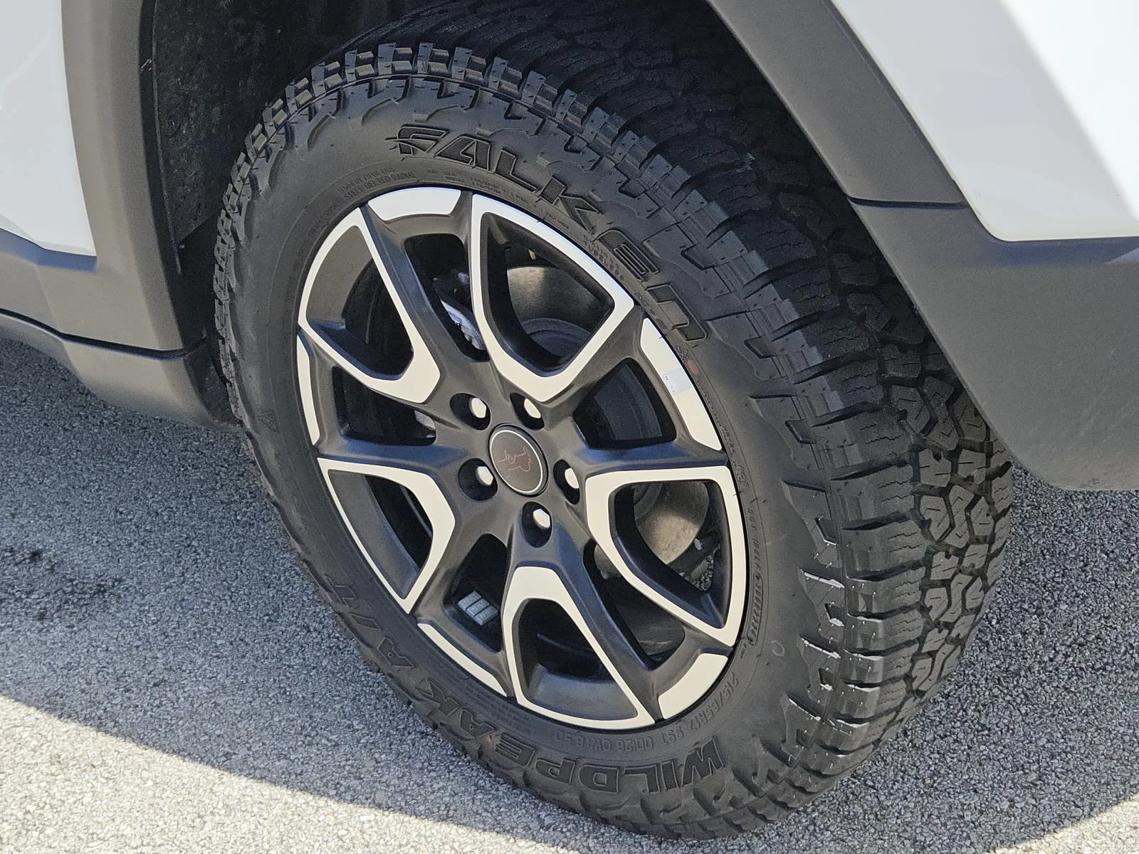 2025 Jeep Compass Trailhawk - Photo 7