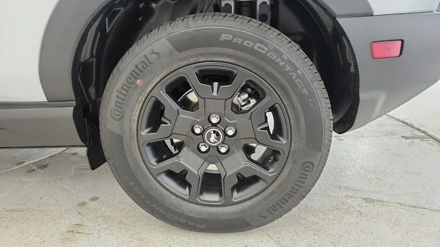 New 2026 Space White Metallic Ford Big Bend® image 9