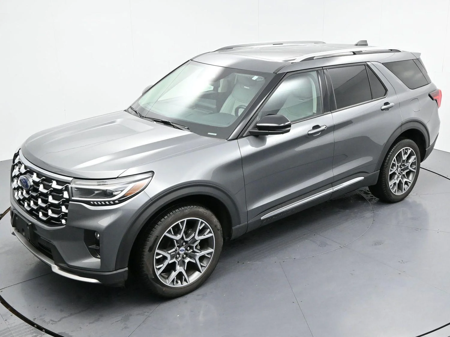 Used 2025 Carbonized Gray Ford Platinum image 40
