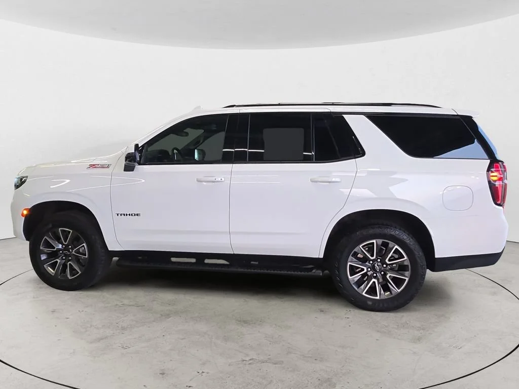 Used 2024 Summit White Chevrolet Z71 image 8