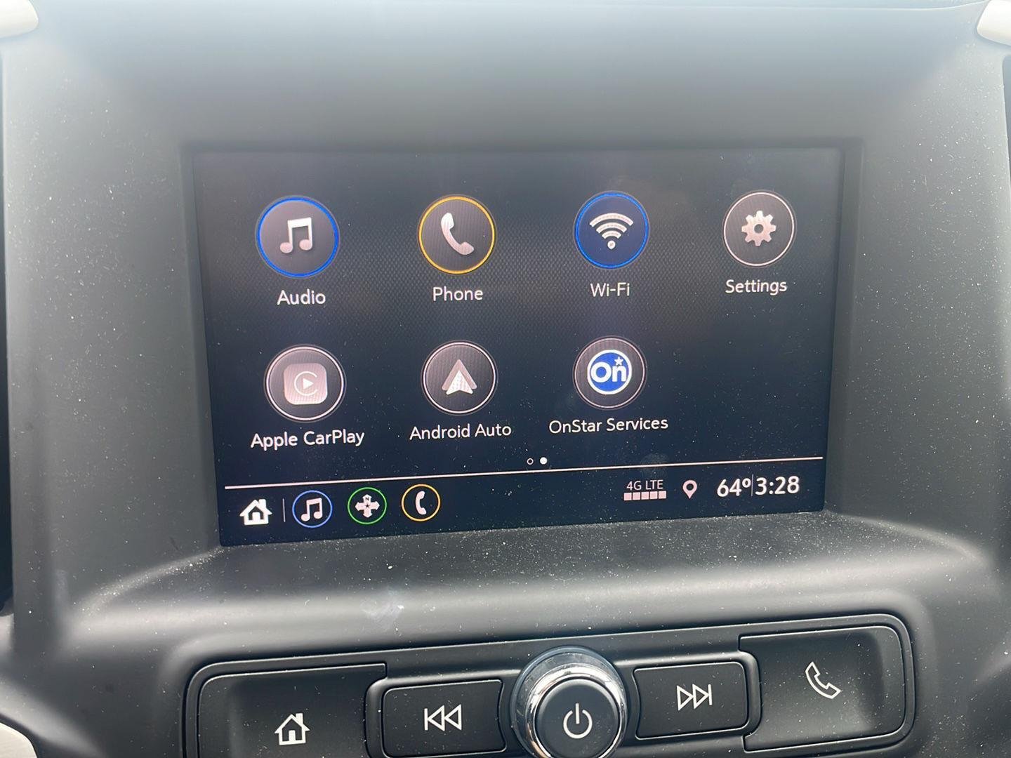 Used 2021 Blue Emerald Metallic GMC SLE image 3