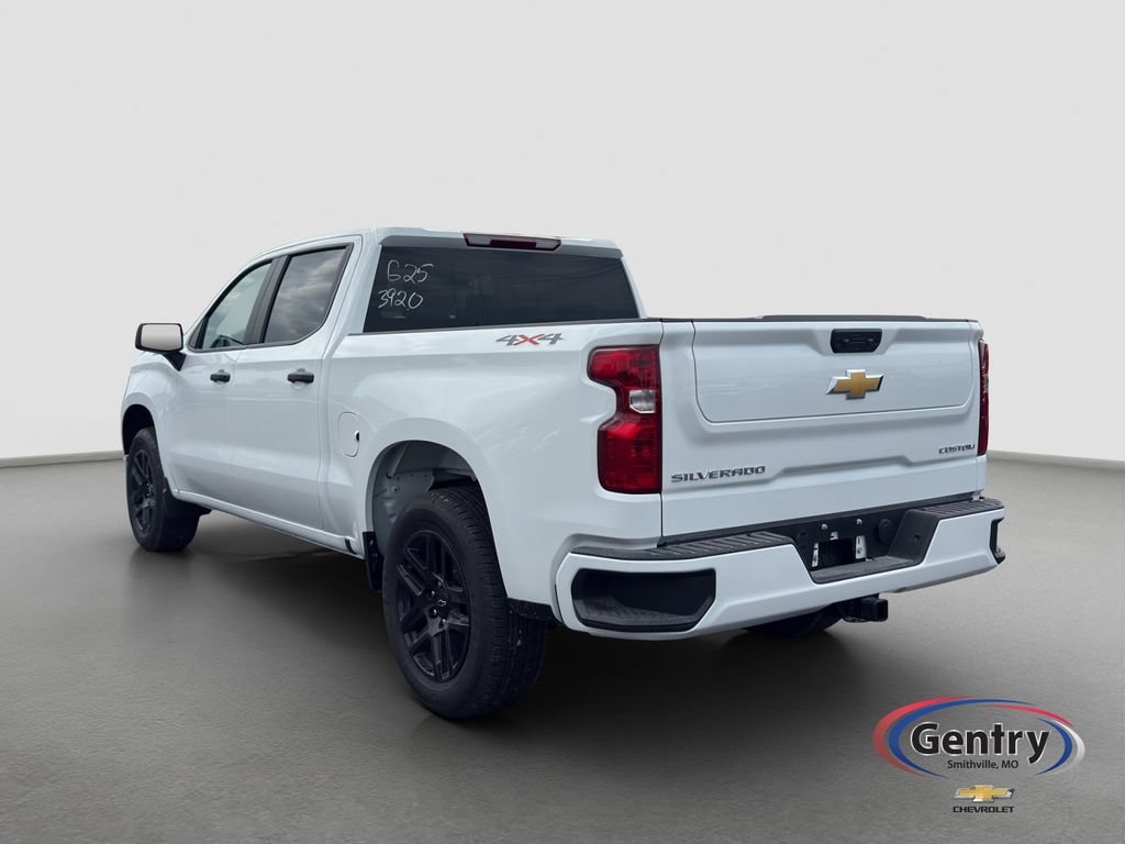 New 2026 Summit White Chevrolet Custom image 4
