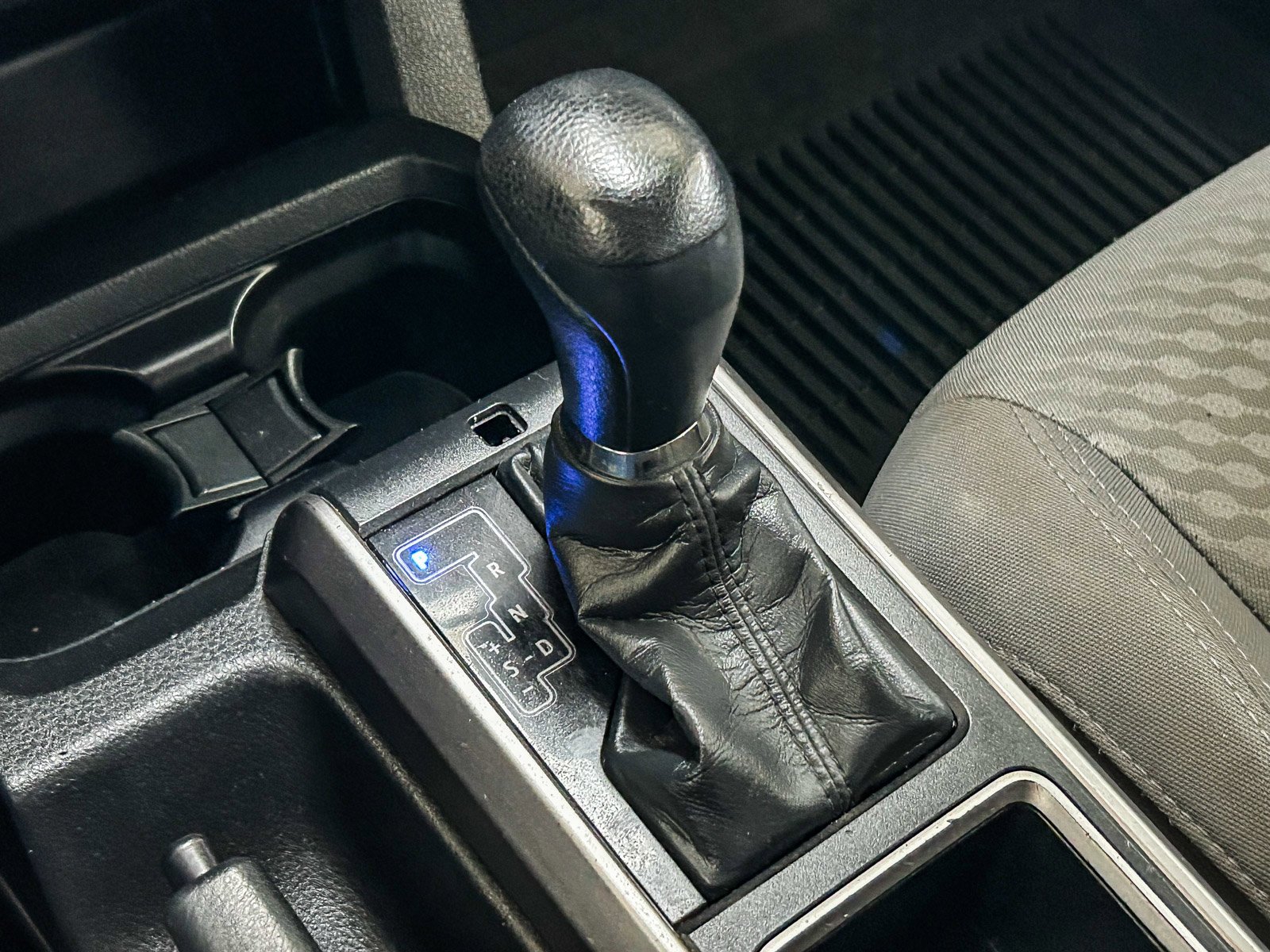 2023 Toyota Tacoma SR5 - Photo 19