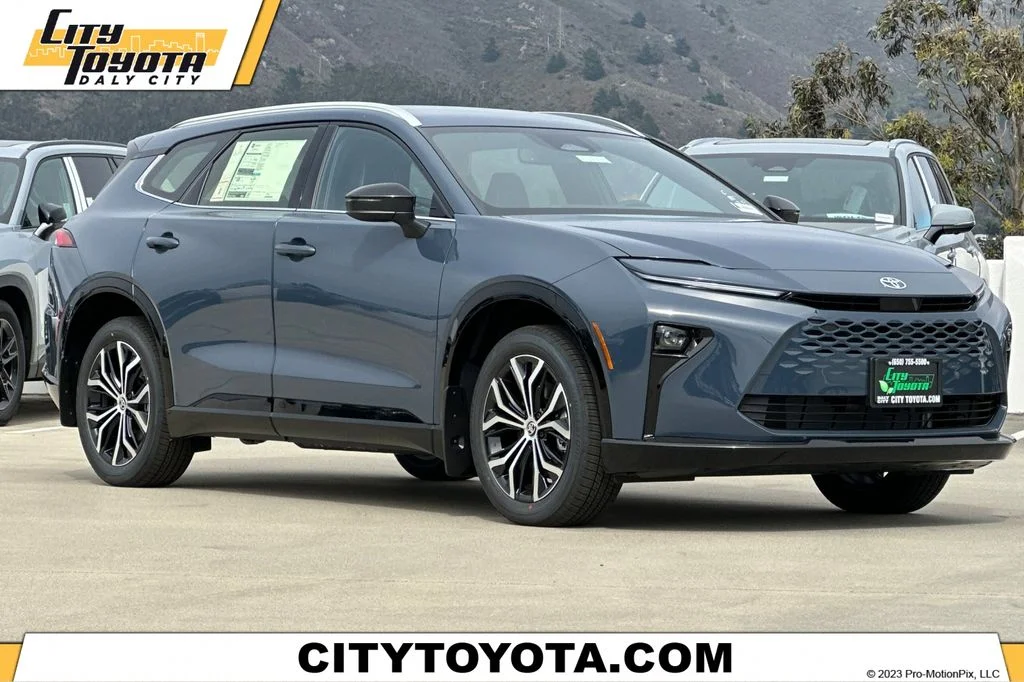 2026 Toyota Toyota Crown Signia  XLE
