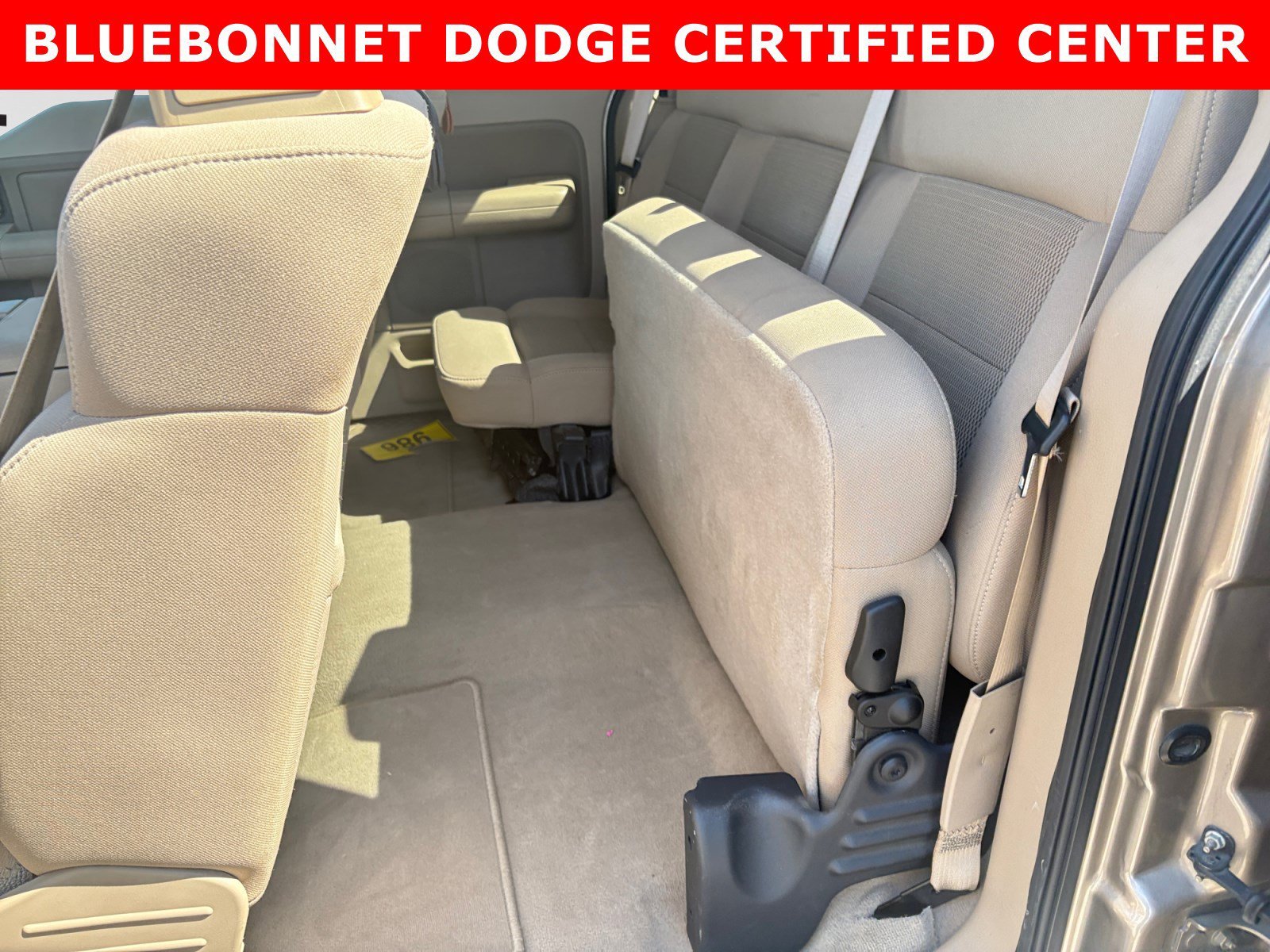 Used 2004 Arizona Beige Metallic Ford XLT image 30