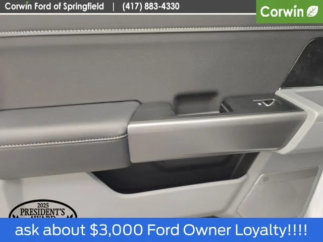 New 2026 Oxford White Ford F-250® XLT image 20