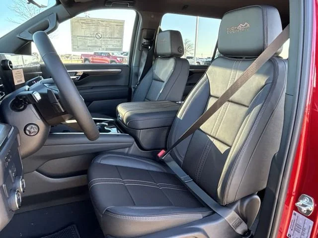 2026 Chevrolet Suburban High Country - Photo 25